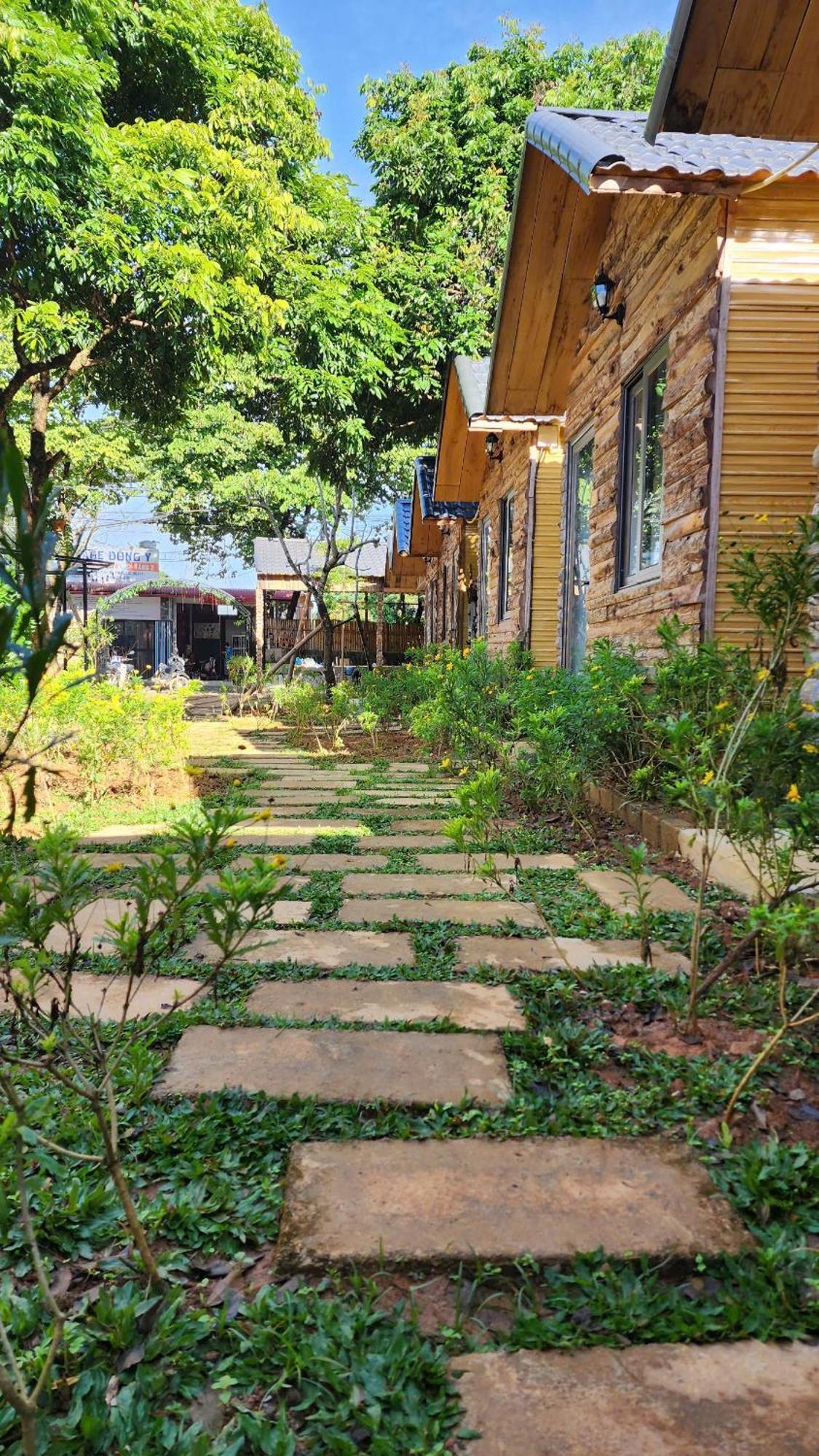 Mocha House Hotel Lang Mon Bagian luar foto