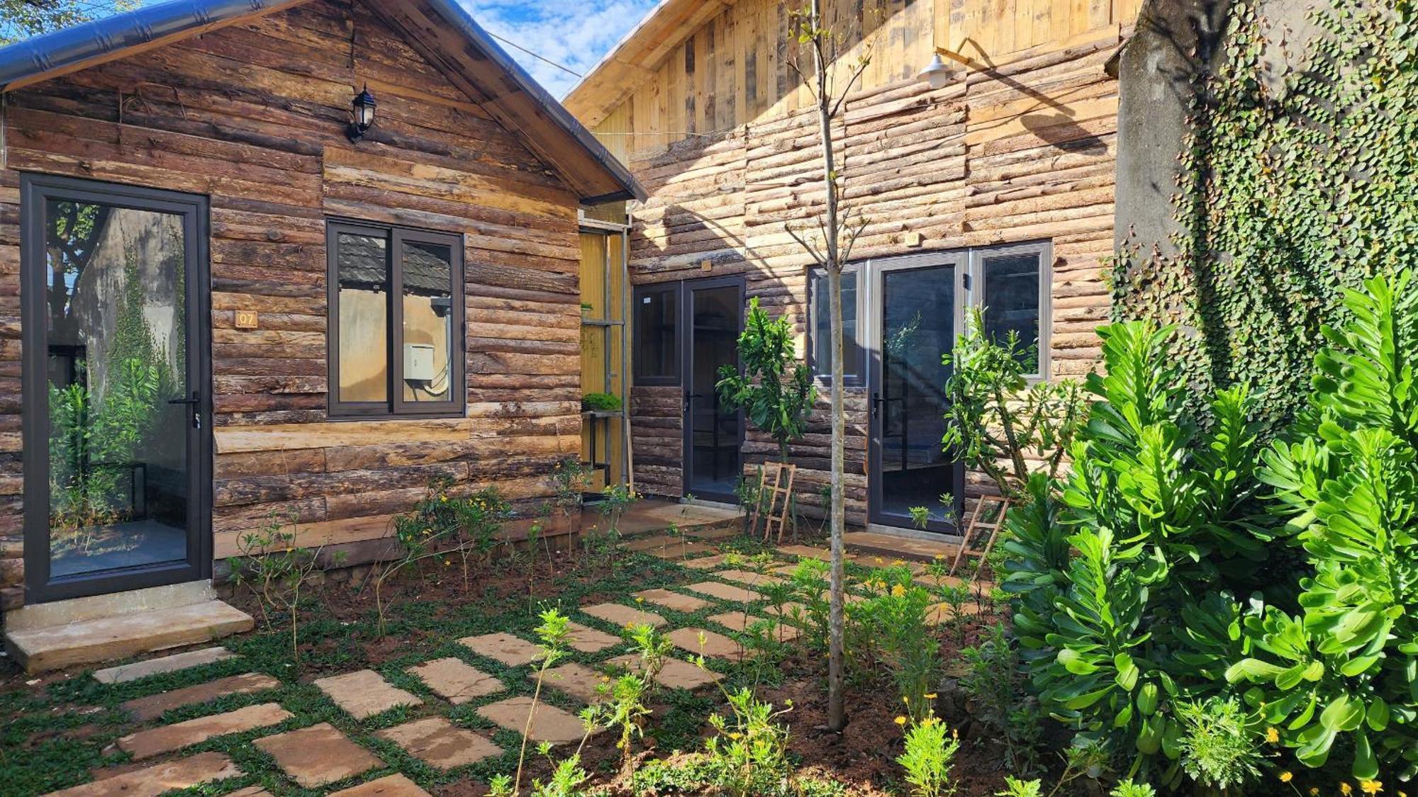 Mocha House Hotel Lang Mon Bagian luar foto