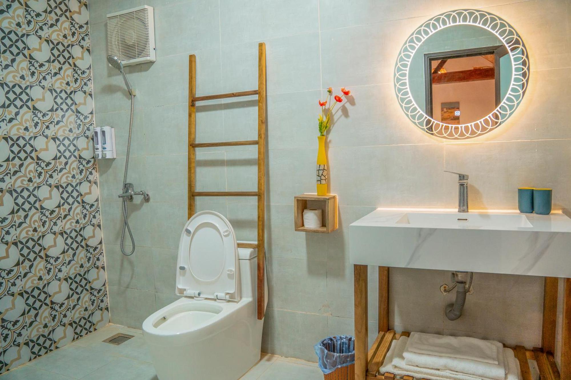 Mocha House Hotel Lang Mon Bagian luar foto
